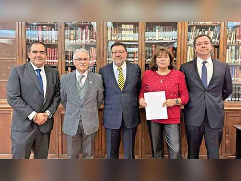 Colegio de Abogados y Contadores cuestionan al SII
